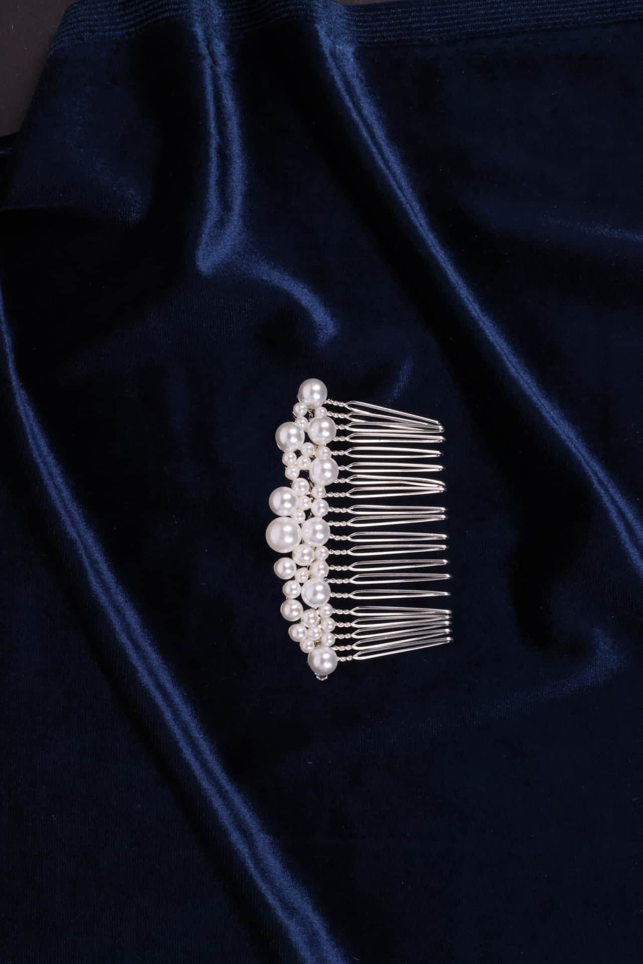 סיכת ראש דגם פנינים